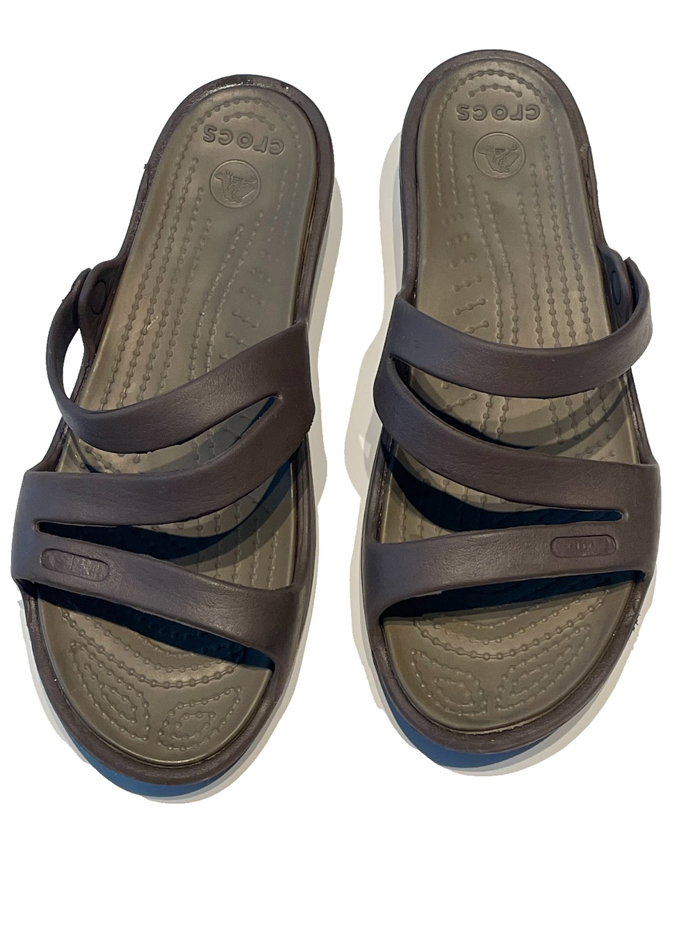 Women's Crocs Patricia Wedge Sandal in Chocolate Brown Size 8. Nice Condition